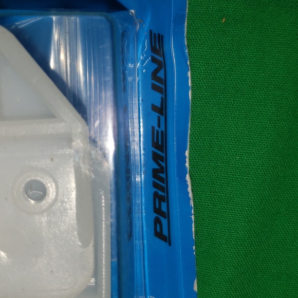 Prime-Line R 7224 Drawer Track Guide and Glides, White Polyethylene Six 2 Packs - Picture 5 of 5